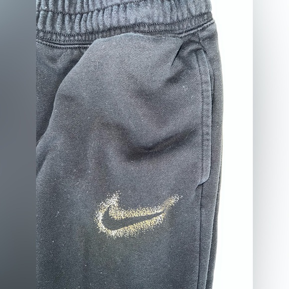 Nike Black & Gold Swoosh Jogger Sweatpants & Crewneck Sweatshirt Set | Size XL - Picture 4 of 10